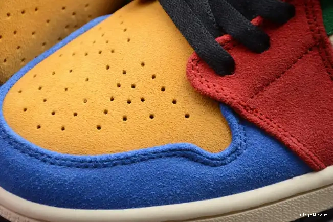 Great Fearless Mid Air the Jordan Blue 1 CU2805-100 SE 0607